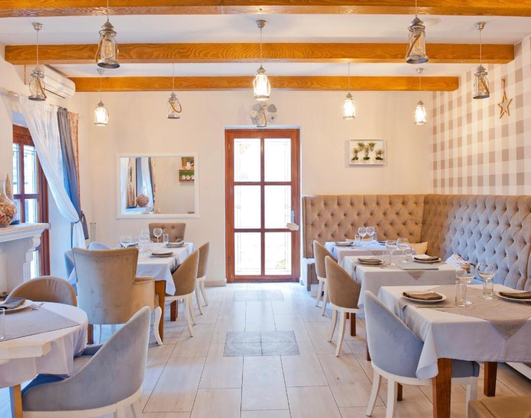 La Villa Boutique Hotel Budva Exterior foto